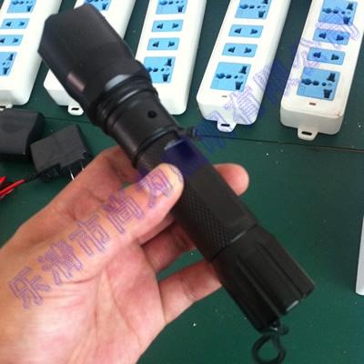 尚为SW2102A强光防爆电筒,LED手电筒