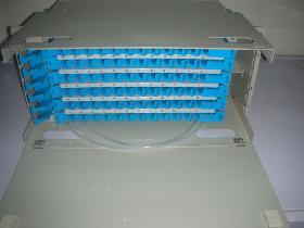 台州瑞鑫大量批发光缆 光纤跳线 光纤收发器 视频光端机