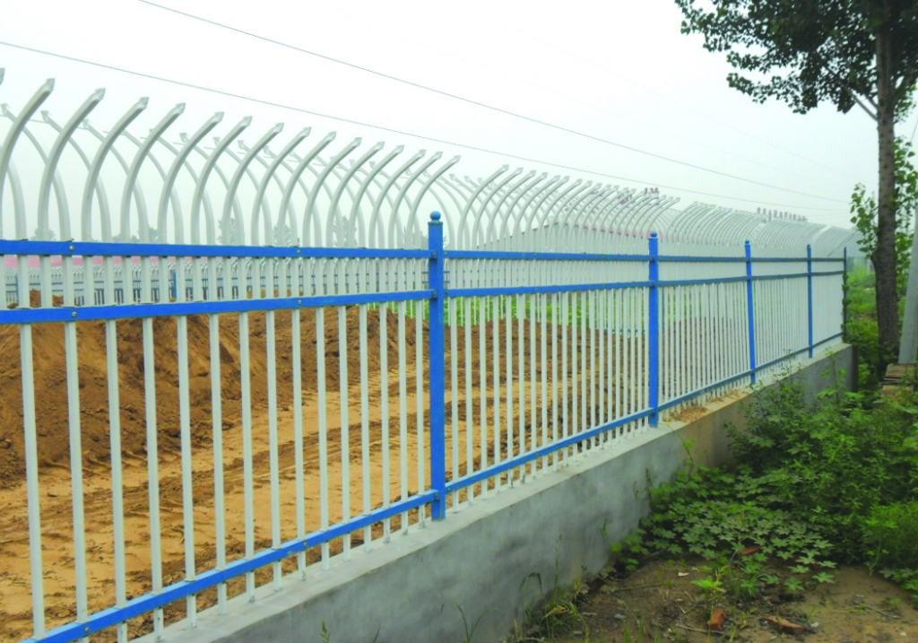 厂家直销市政交通锌钢护栏 静电喷涂围栏 公路道路隔离护栏