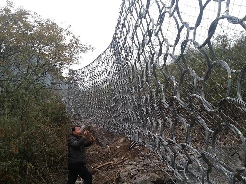 自然灾害山体主动边坡防护网工地安全柔性被动边坡防护网
