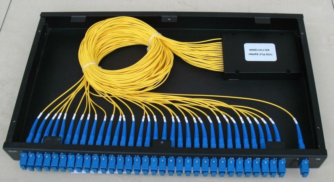 电信plc盒式1分8光纤分路器sc方头