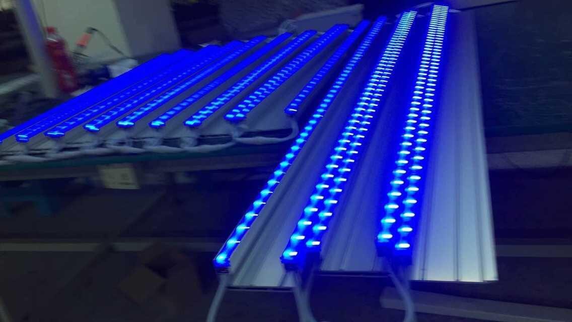 新款LED踏步台阶灯步级灯