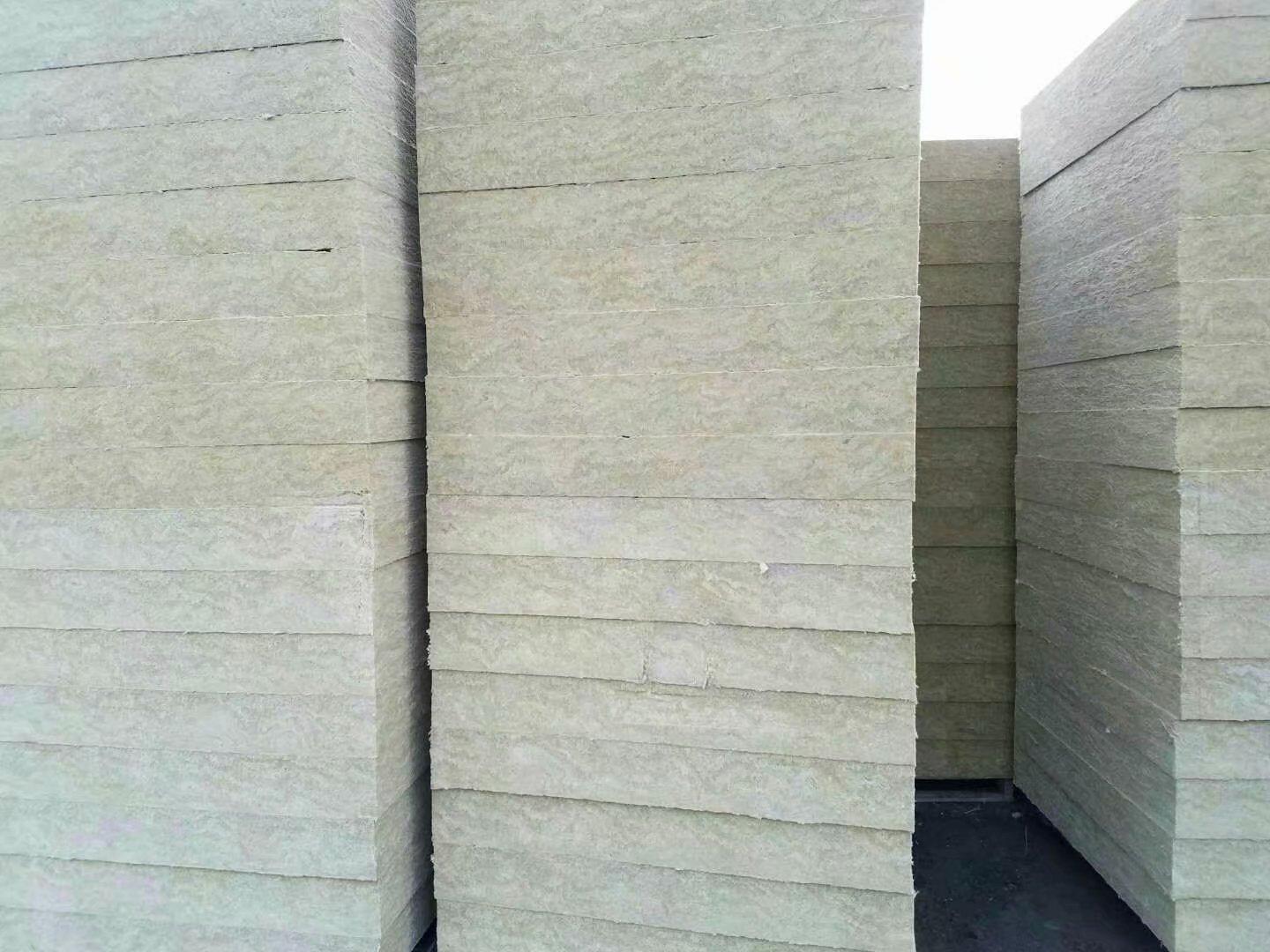 高密度岩棉板厂家生产批发