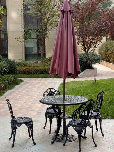 西安**小区别墅户外铸铝休闲桌椅带遮阳伞配套设施