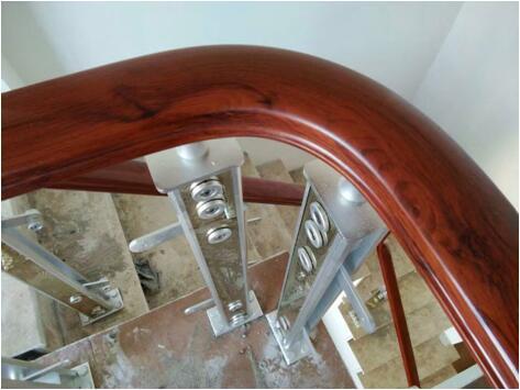 汉中木纹楼梯扶手厂家供应pvc高分子热转印木扶手，媲美红木楼梯扶手