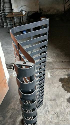 山西太原志诚塑木铸压铝合金园林椅厂家提供铸铝支架公园座椅