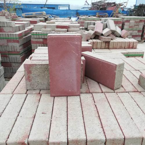 菏泽厂家供应植草格红砖广场砖型号全水泥路面砖人行道面包砖