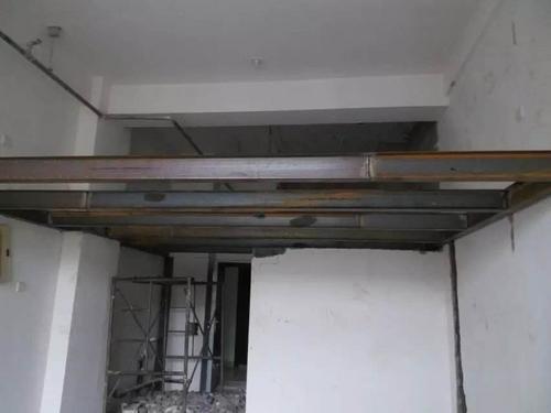 钢结构阁层太原钢楼梯焊机钢结构隔层安装制作