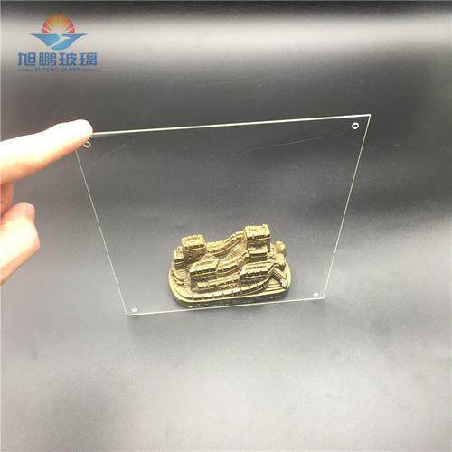 广东AR超白玻璃厂家直销1-3mm超白钢化玻璃