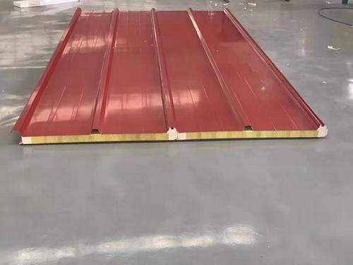 1000型A级新型岩棉夹芯聚氨酯侧封屋面保温板