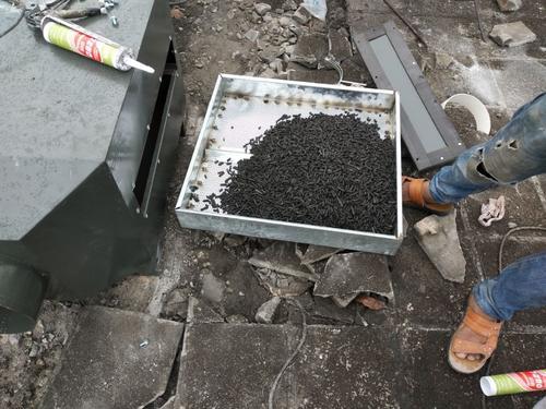深圳废气塔活性炭煤质粒子更换价格2500一吨活性炭更换厂家活性炭维护保养