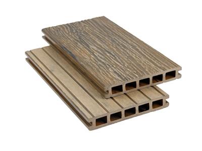 陕西铜川商洛延安榆林渭南汉中安康优质PVC/PE/ASA在线压花共挤木塑地板厂家