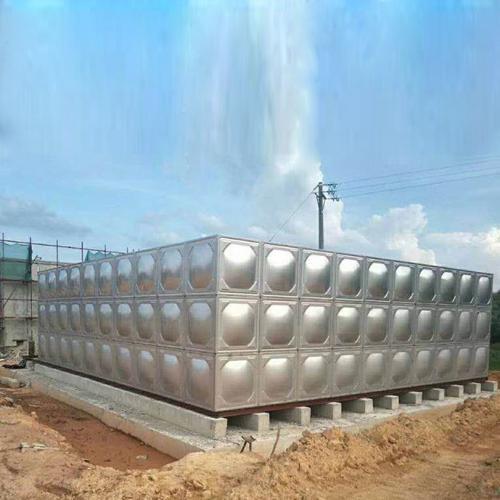 江门不锈钢消防水箱厂家直销，焊接式方形水箱拼装，组合式保温水箱价格表