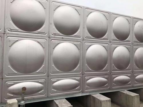 惠州不锈钢消防水箱定制做，焊接式保温水箱价格，方形水箱厂家直销