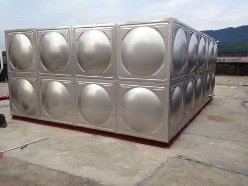 南宁不锈钢方形水箱价格，方形消防水箱厂家直销 焊接式保温水箱304