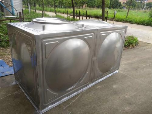 百色不锈钢水箱厂家直销，方形保温水箱定制做，焊接式消防水箱304价格
