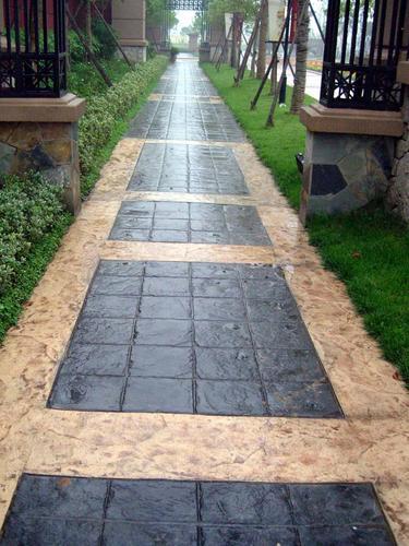 福建三明园林路彩色混凝土道路材料艺术透水休闲地坪