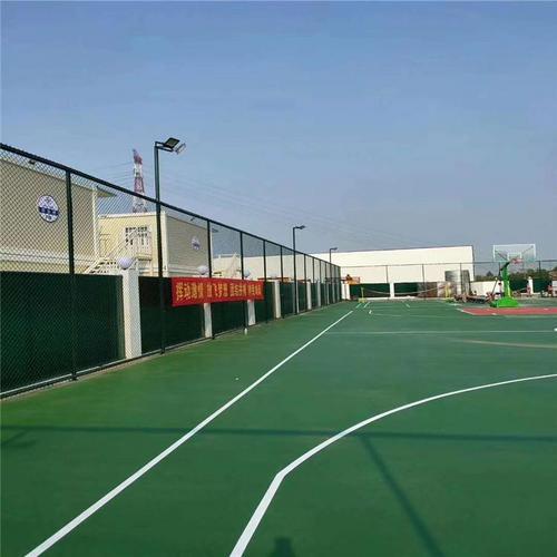 框架篮球场围网 体育场防护网 笼式足球场围网