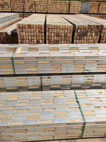 北京钢木龙骨钢木方钢包木优良的生产供销商 