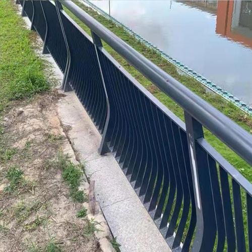 佛山扶手护栏厂家 河道保护栏杆价格 深圳造型景观安全围栏