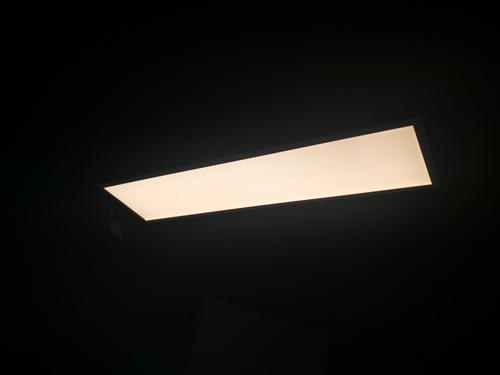 教室面板灯学校改造新标准面板灯LED健康教育面板灯无频闪UGR16吊装LED面板灯 120*30教育面板灯