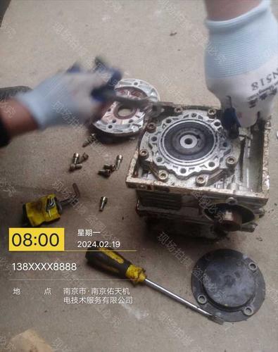 江苏扬州南京减速机安装减速机维修、轴、齿轮修理更换