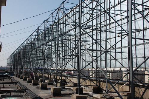 包头市钢结构厂房搭建 固阳县二手钢结构翻新 旧钢材回收