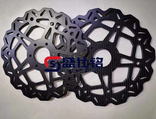 3K碳纤维板加工 500X600mm CNC加工雕刻 硬板 碳板 T300碳纤维板 